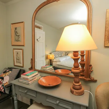 5 College Square Holiday home *